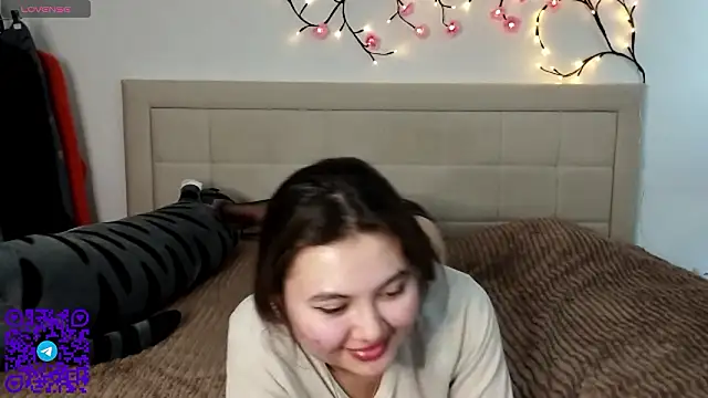 ArianeRandy online show from March 21, 3:04 pm