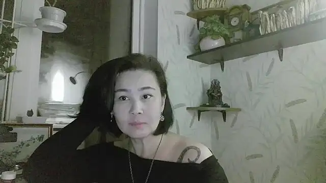 Snapshot of Nettie_Allie chatting on January 10, 6:31 pm Nettie Allie online show from January 10, 6:31 pm