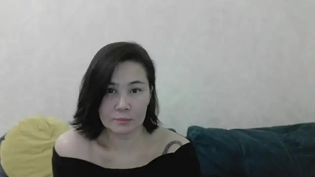 Snapshot of Nettie_Allie chatting on January 18, 9:07 pm Nettie Allie online show from January 18, 9:07 pm