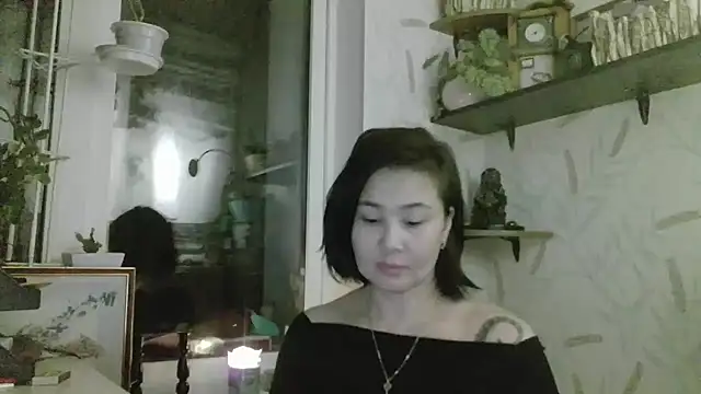 Snapshot of Nettie_Allie chatting on February 27, 6:52 pm Nettie Allie online show from February 27, 6:52 pm