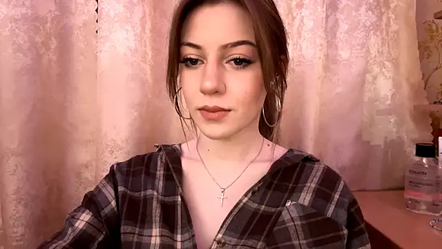 SoonMoilanen online show from December 17, 5:41 pm