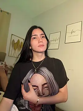 Snapshot of SofiaHarison chatting on February 26, 4:00 am SofiaHarison online show from February 26, 4:00 am