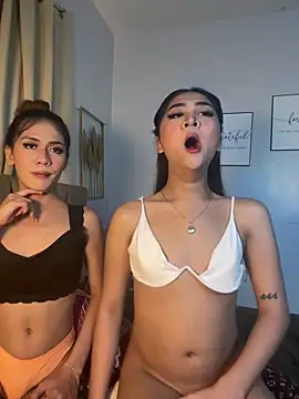 Diannellove online show from February 15, 4:58 pm