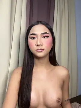 Diannellove online show from April 15, 6:15 pm