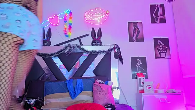 karla slut dirty online show from June 15, 10:50 am