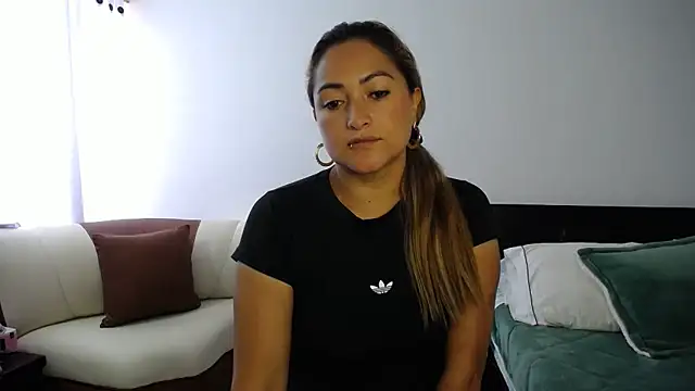 Snapshot of ximenaxcite19 chatting on February 2, 1:10 pm ximenaxcite19 online show from February 2, 1:10 pm