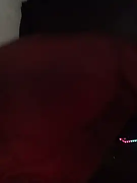 theyllorwillian online show from May 15, 11:23 pm
