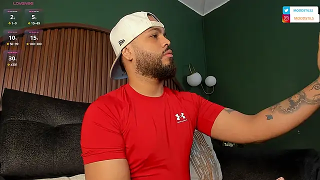 Snapshot of Harrishairy chatting on February 5, 7:13 am Harrishairy online show from February 5, 7:13 am