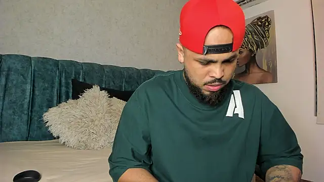 Snapshot of Harrishairy chatting on February 25, 6:45 am Harrishairy online show from February 25, 6:45 am