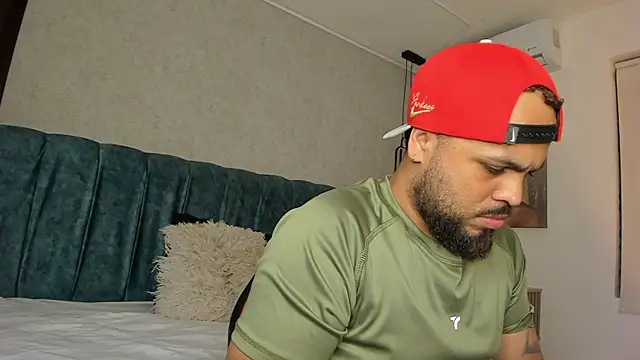 Snapshot of Harrishairy chatting on March 1, 8:05 am Harrishairy online show from March 1, 8:05 am