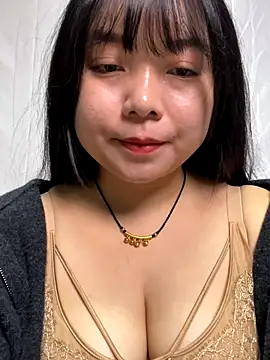 Snapshot of LP-47 chatting on November 27, 6:37 am LP-47 online show from November 27, 6:37 am