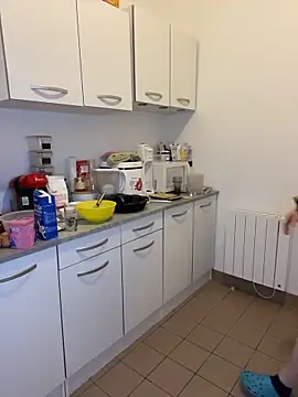 bea french curvy online show from March 10, 9:20 pm