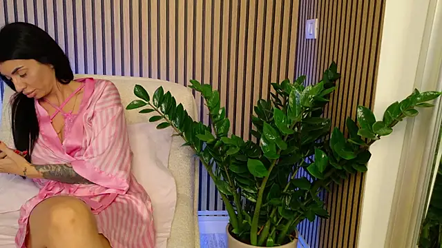  Khalifa  online show from November 27, 7:43 am