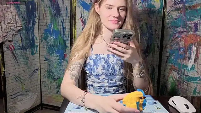 Adell Love online show from May 20, 3:40 pm