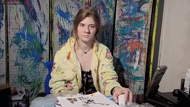 Adell Love online show from May 28, 1:08 pm