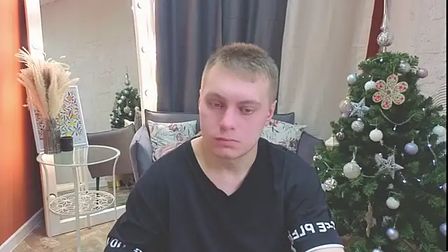 Snapshot of ZheRealKrugi chatting on January 7, 9:39 pm ZheRealKrugi online show from January 7, 9:39 pm