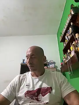 Russo41rj online show from December 1, 3:33 am