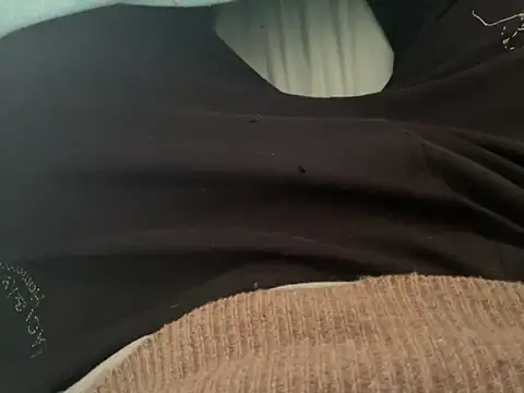 Snapshot of erdestruttor18 chatting on February 7, 8:29 am erdestruttor18 online show from February 7, 8:29 am