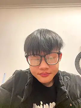 Snapshot of Colby-678 chatting on November 28, 10:40 am Colby-678 online show from November 28, 10:40 am