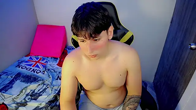 d moneyy  online show from March 3, 3:34 am