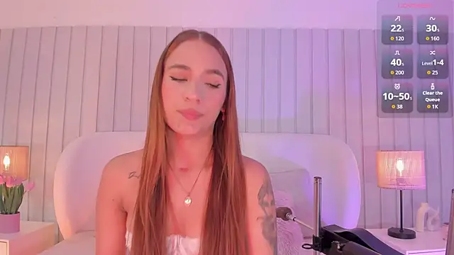 amaia foxx online show from April 2, 1:31 pm