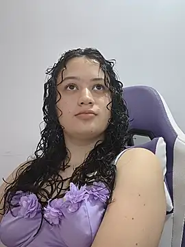 Alana 444 online show from May 27, 3:36 am