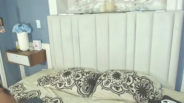 Chelseadow online show from February 26, 2:43 am