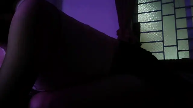 Snapshot of yangnhiii chatting on November 27, 11:29 pm yangnhiii online show from November 27, 11:29 pm