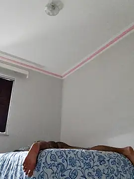 Snapshot of Silvakkfitk chatting on June 27, 4:34 pm Silvakkfitk online show from June 27, 4:34 pm