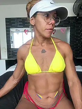 Snapshot of sexymusclegoddess chatting on July 3, 2:01 pm sexymusclegoddess online show from July 3, 2:01 pm