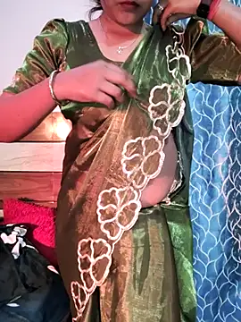 Snapshot of Muskan4156 chatting on February 10, 8:07 am Muskan4156 online show from February 10, 8:07 am