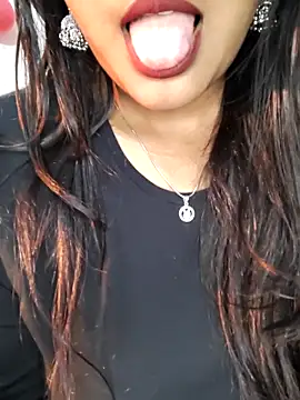 Snapshot of Muskan4156 chatting on February 19, 5:09 pm Muskan4156 online show from February 19, 5:09 pm