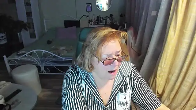 rekelme online show from April 10, 5:39 pm