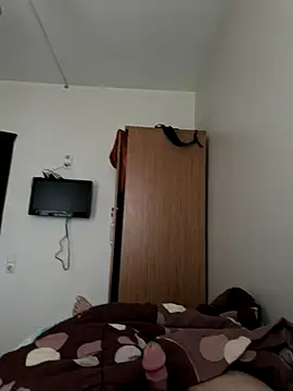 Snapshot of brt2552 chatting on December 22, 1:41 pm brt2552 online show from December 22, 1:41 pm