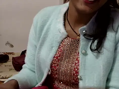 Snapshot of Hot_Princess2000 chatting on December 5, 6:22 am Hot Princess2000 online show from December 5, 6:22 am