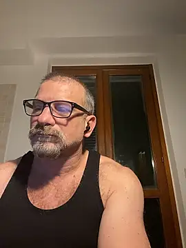 Snapshot of Mauro7788 chatting on January 14, 7:41 pm Mauro7788 online show from January 14, 7:41 pm