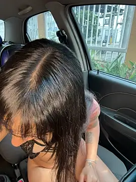 Mia fiire online show from March 2, 7:21 pm