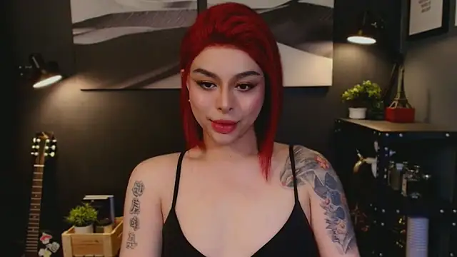 Kim Kaye online show from November 29, 6:11 pm