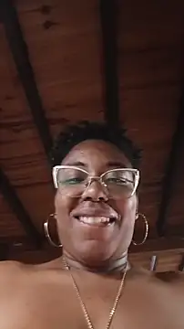 ChanneldelaCroix online show from March 1, 11:51 pm