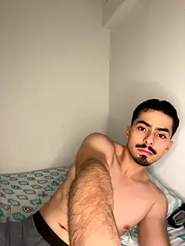 Snapshot of usuario02746 chatting on November 27, 11:40 pm usuario02746 online show from November 27, 11:40 pm