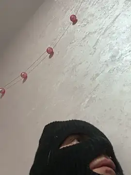 d0uble trouble online show from December 20, 6:04 pm