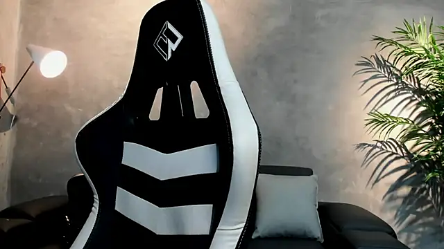 maddox santana online show from January 7, 5:10 am