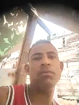 Snapshot of WeddingKhanate chatting on April 2, 5:32 pm WeddingKhanate online show from April 2, 5:32 pm