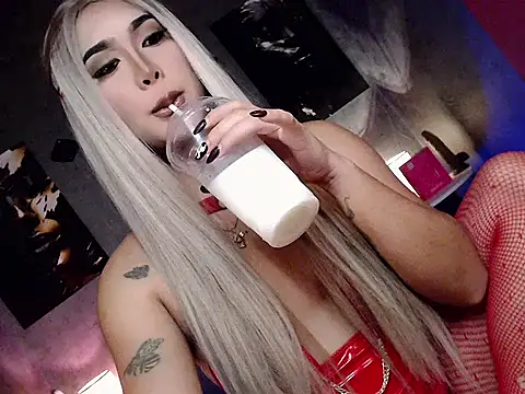 urfuckingdoll69 online show from March 14, 6:52 am