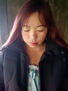 Snapshot of alissa-ww chatting on December 1, 12:59 am alissa-ww online show from December 1, 12:59 am