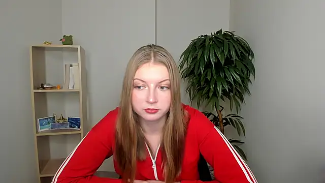 Snapshot of VerllineUrquidez chatting on November 29, 9:01 am VerllineUrquidez online show from November 29, 9:01 am