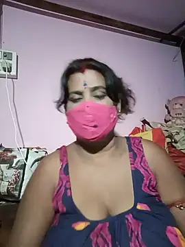 Snapshot of me-pari-hu chatting on July 11, 5:37 pm me-pari-hu online show from July 11, 5:37 pm