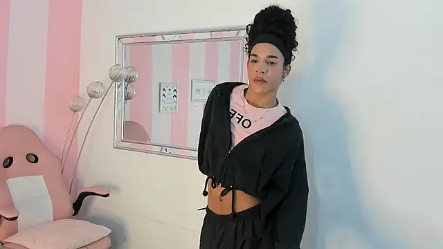 Amaia Monroe online show from February 16, 9:27 am