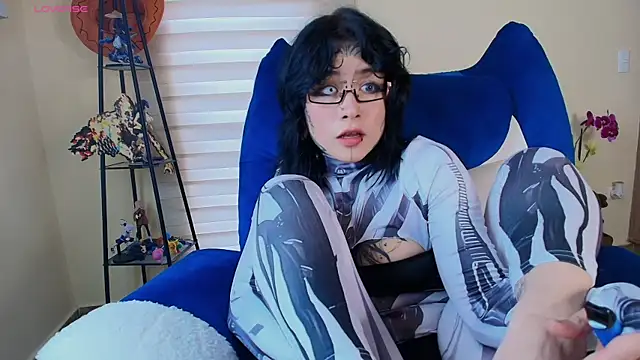 Snapshot of AryRousse chatting on February 28, 8:43 pm AryRousse online show from February 28, 8:43 pm