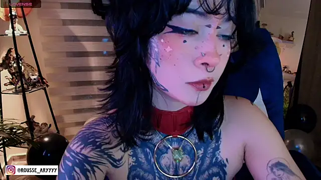 AryRousse online show from May 7, 6:41 am